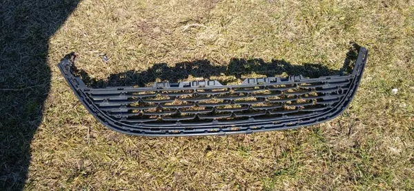 Opel Astra J Frontstoßstangengitter OEM 55112710 image 2