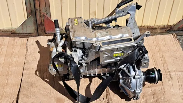 MINI COOPER SE F55 F56 F60 Elektromotor 2022 OEM 8488262 image 4