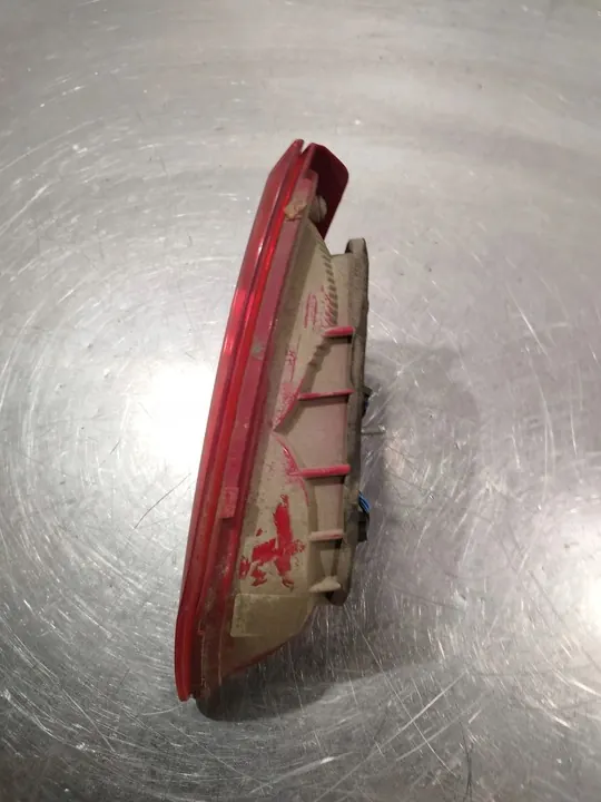 Volkswagen PASSAT B7 2012 Luz trasera izquierda image 4