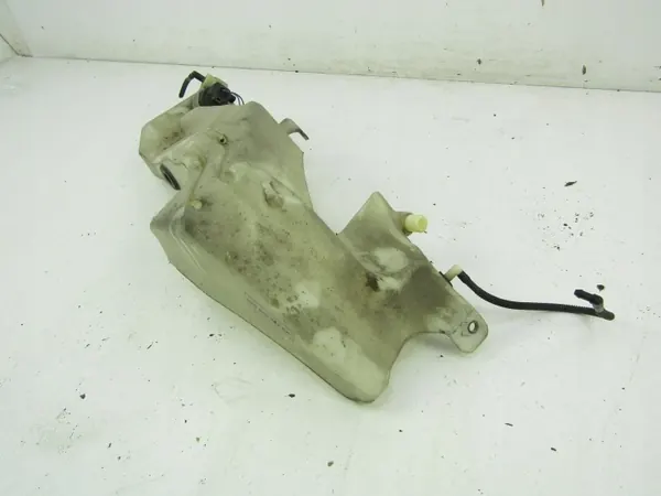 Audi OE 8E9955451AA Gebrauchter Scheibenwaschbehälter image 2