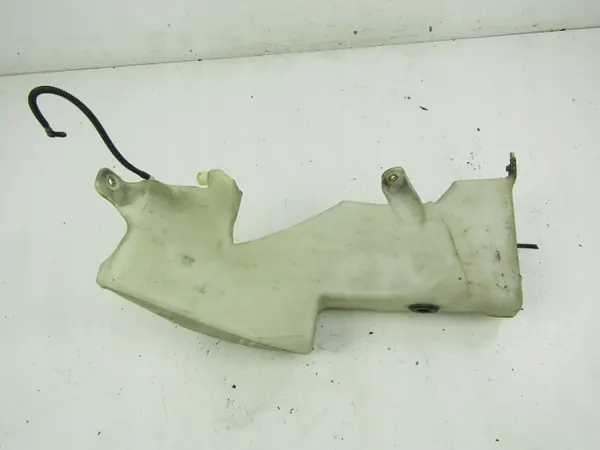 Audi OE 8E9955451AA Gebrauchter Scheibenwaschbehälter image 3