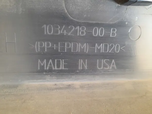 Left Door Sill 1034218-00-B Tesla X 2018 image 5