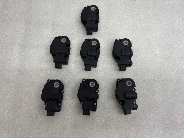 Lämmitysventtiili OEM CZ1139301030 BMW 3 E90:lle image 2