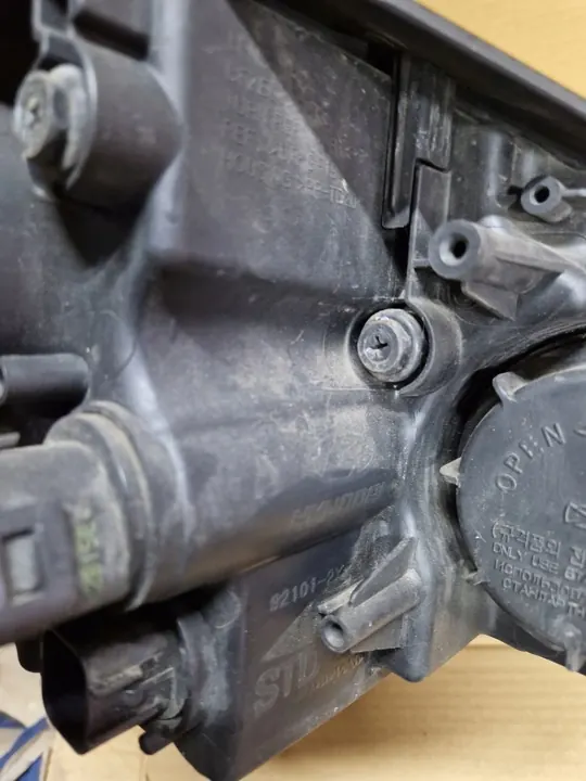 Faros principales HYUNDAI IX35 10- 921012Y000 IZQUIERDO image 3