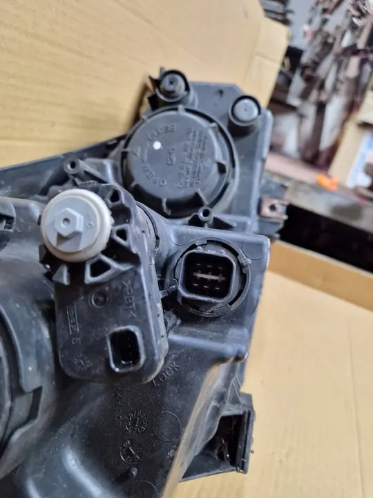 Faros principales HYUNDAI IX35 10- 921012Y000 IZQUIERDO image 6