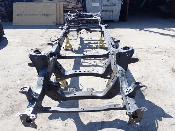 Chassi Toyota Tundra OEM 51001-0CB80/0CC60 2022- image 2