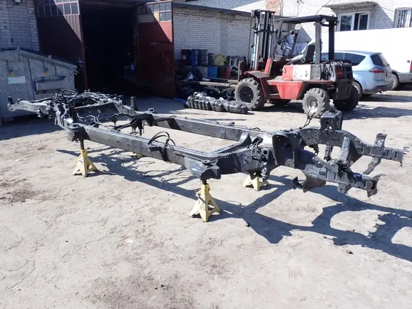 Chassi Toyota Tundra OEM 51001-0CB80/0CC60 2022- image 4