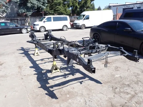 Chassi Toyota Tundra OEM 51001-0CB80/0CC60 2022- image 6