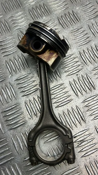 Kolv Volkswagen GOLF VII 2015 image 2