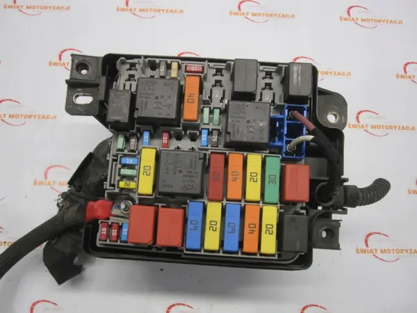 Zekeringkast Fiat Doblo II 1.3 Multi-Jet OEM 51839437 image 8