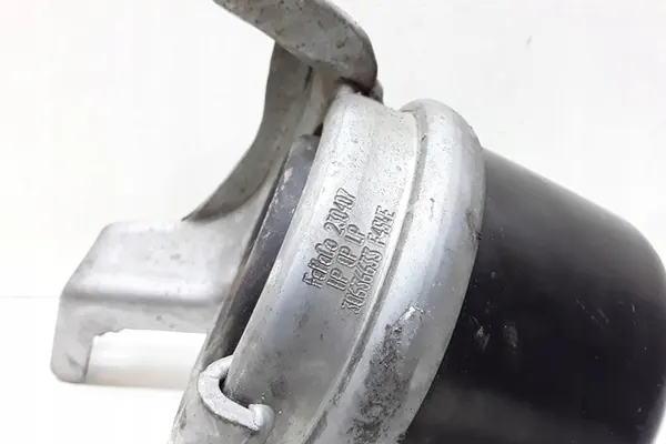 Moottorin kiinnike VOLVO S80 I 2.4L diesel Oikea 30636633 image 3