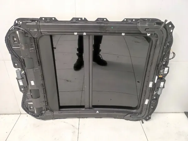 Teto solar panorâmico OEM Szyberdach panorama Cupra image 4