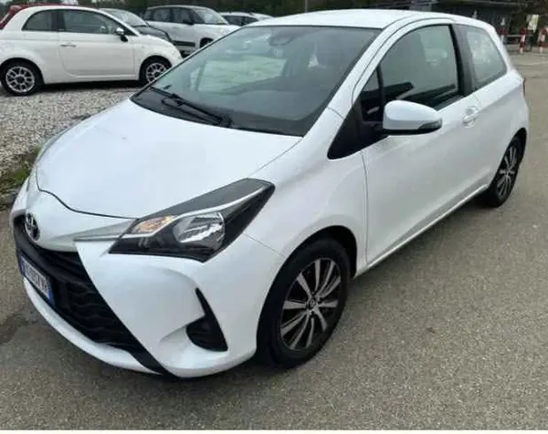 Toyota OE Ruitensproeiervloeistofreservoir 85315-0D170 image 7