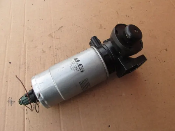Jeep Cherokee Liberty KJ 2.8 CRD Boîtier filtre à carburant 2005-2007 image 3