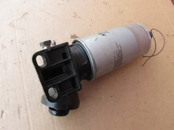 Jeep Cherokee Liberty KJ 2.8 CRD Boîtier filtre à carburant 2005-2007 image 4