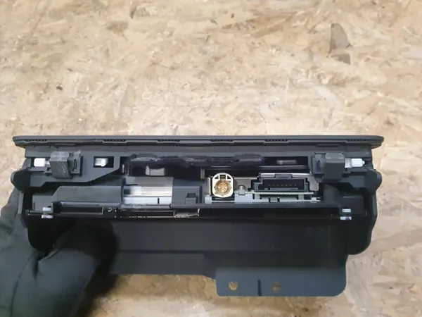 Écran de navigation Audi Q3 8U OEM 8U0919603A Lift image 5