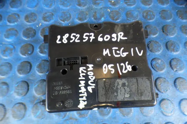 Module climatisation Renault Megane IV OEM 285257609R Occasion image 2