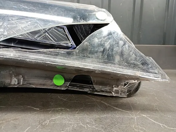 Rechtes Frontscheinwerfer SKODA SUPERB III 3V BI XENON image 5