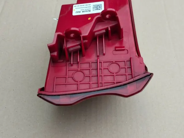 LÁMPARA TRASERA DERECHA KIA SPORTAGE IV 4 LIFT image 10