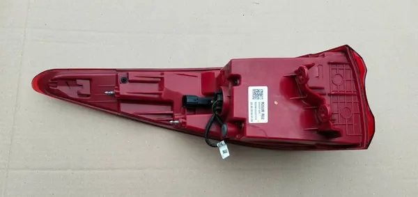 LÁMPARA TRASERA DERECHA KIA SPORTAGE IV 4 LIFT image 8