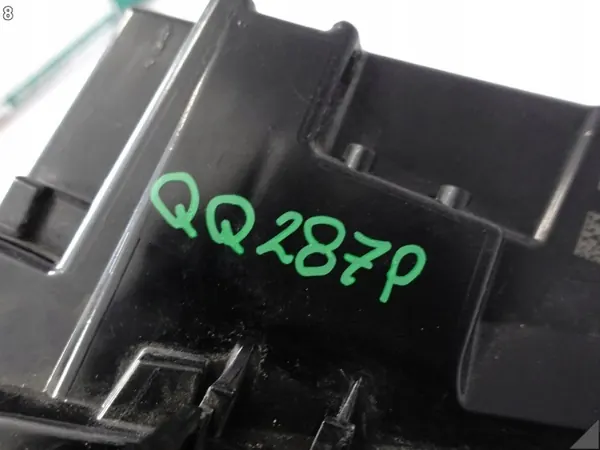 OEM 67436200 Halogenlampa med LED DRL Vänster Fram image 9