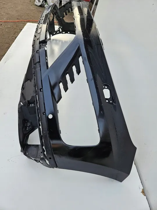 Paraurti anteriore VW Touareg II R-Line image 3