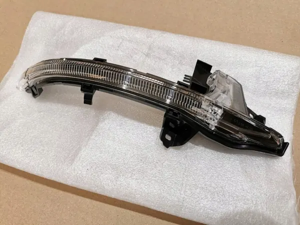 OEM 4N1949102KARJED Clignotant LED Rétroviseur Droit image 3