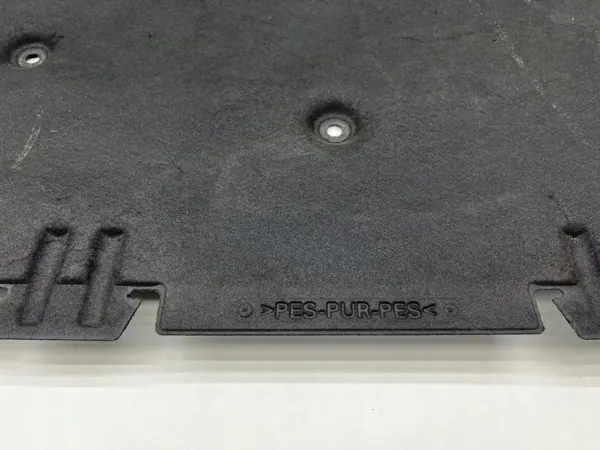 BMW X3 F25 motorhuvisolering OEM 9175051 image 3