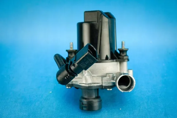 Toissijainen ilmapumppu OEM 079959231E Audi S6 RS6 image 4