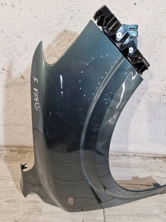 Höger skärm Dacia Sandero III 2021 OE 631009535R image 4