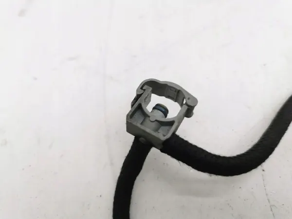 Brandstof retourleiding Mercedes-Benz C W204 2008 A6460701732 image 2