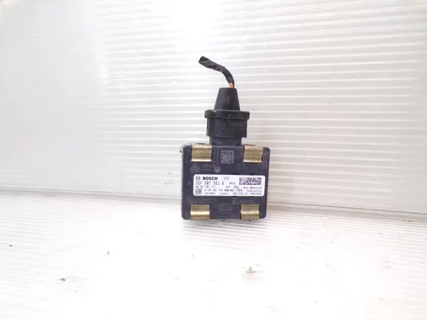 Capteur radar OEM 3QF907561A pour système ACC image 2