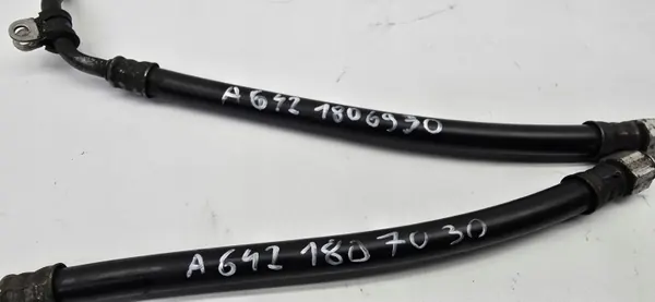 Flexible d'huile boîte Mercedes OEM A6421807030 d'occasion image 5