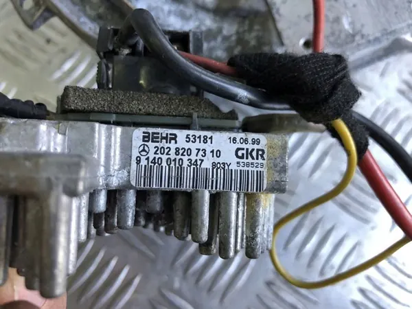 MERCEDES W140 Verwarmingsventilator image 3