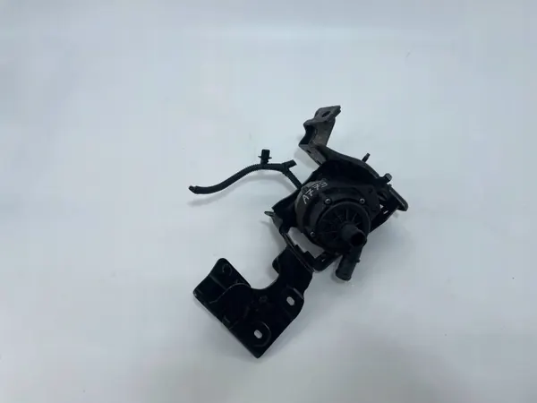 Apuvesipumppu OEM 210118431R Renaultille image 2