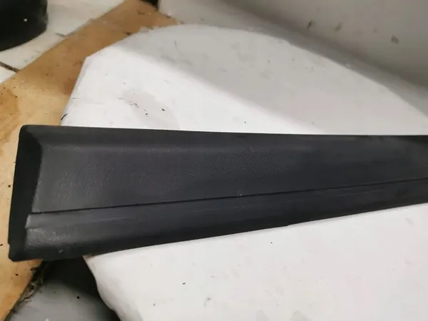 Left Rear Trim Volkswagen Golf III 1996 image 4