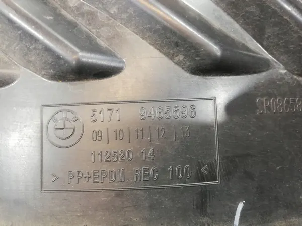 BMW X1 U11 Pare-boue avant droit OEM 9465696 image 6