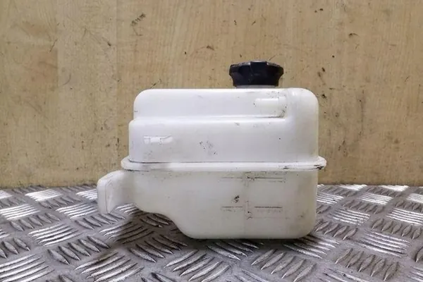 KIA SPORTAGE V Kühlmittelbehälter 1.7L Hybrid image 2