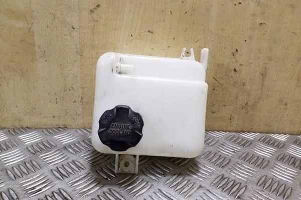 KIA SPORTAGE V Kühlmittelbehälter 1.7L Hybrid image 4