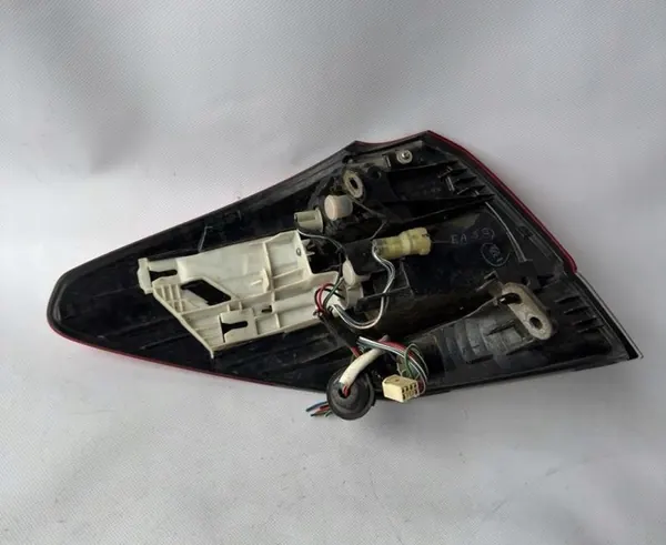 Luz trasera derecha Subaru Legacy 5 (2009 - 2013) 84912AJ090 image 6