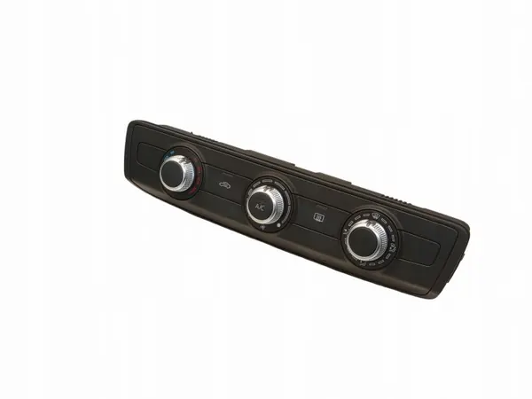 AUDI A1 Panel Climatizador 83A820047B image 2