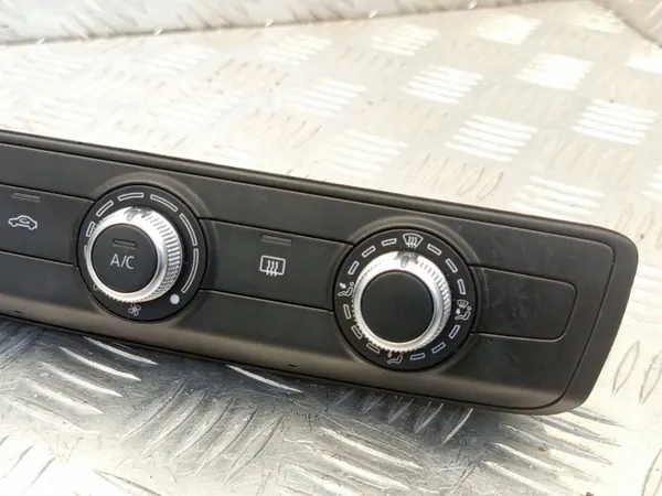 AUDI A1 Panel Climatizador 83A820047B image 5