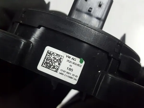 Ressort de bobine d'airbag OEM 2Q0959653 VW Polo V image 3