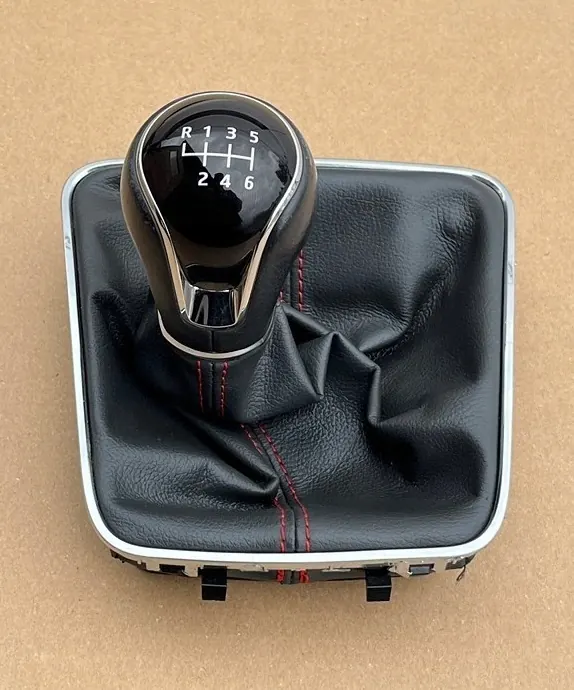 Pommeau de levier SEAT OEM 6P0711113F pour Ibiza IV image 2