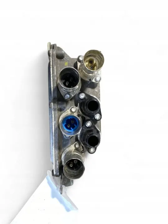Convertidor de voltaje BMW 8696048 para Serie 7 G11/G12 image 7