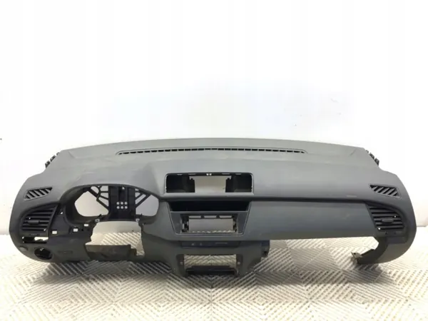 Salpicadero OEM 6V0880204 con airbag pasajero Skoda Fabia image 2