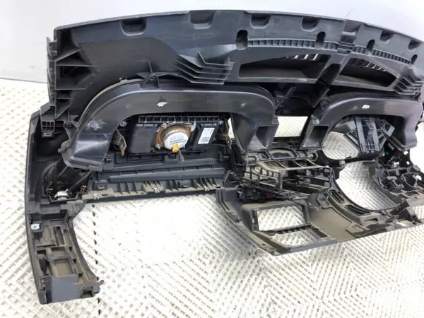 Salpicadero OEM 6V0880204 con airbag pasajero Skoda Fabia image 9