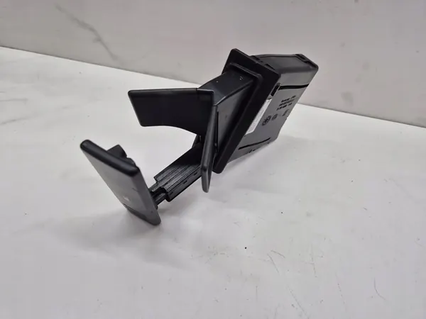 Suporte de copo dianteiro direito VW Polo 9N image 2