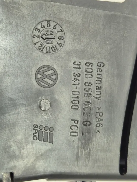 Suporte de copo dianteiro direito VW Polo 9N image 8