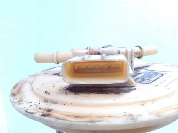 Bomba de combustível Nissan Navara D23 image 4